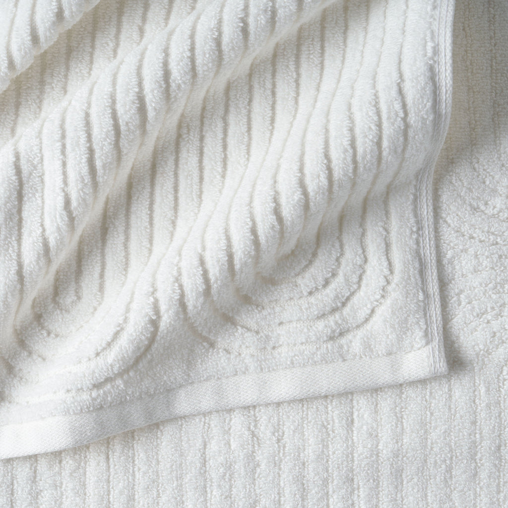 Beautiful by Drew Barrymore Textured Bath Towel, Soft 100% Cotton, Off White