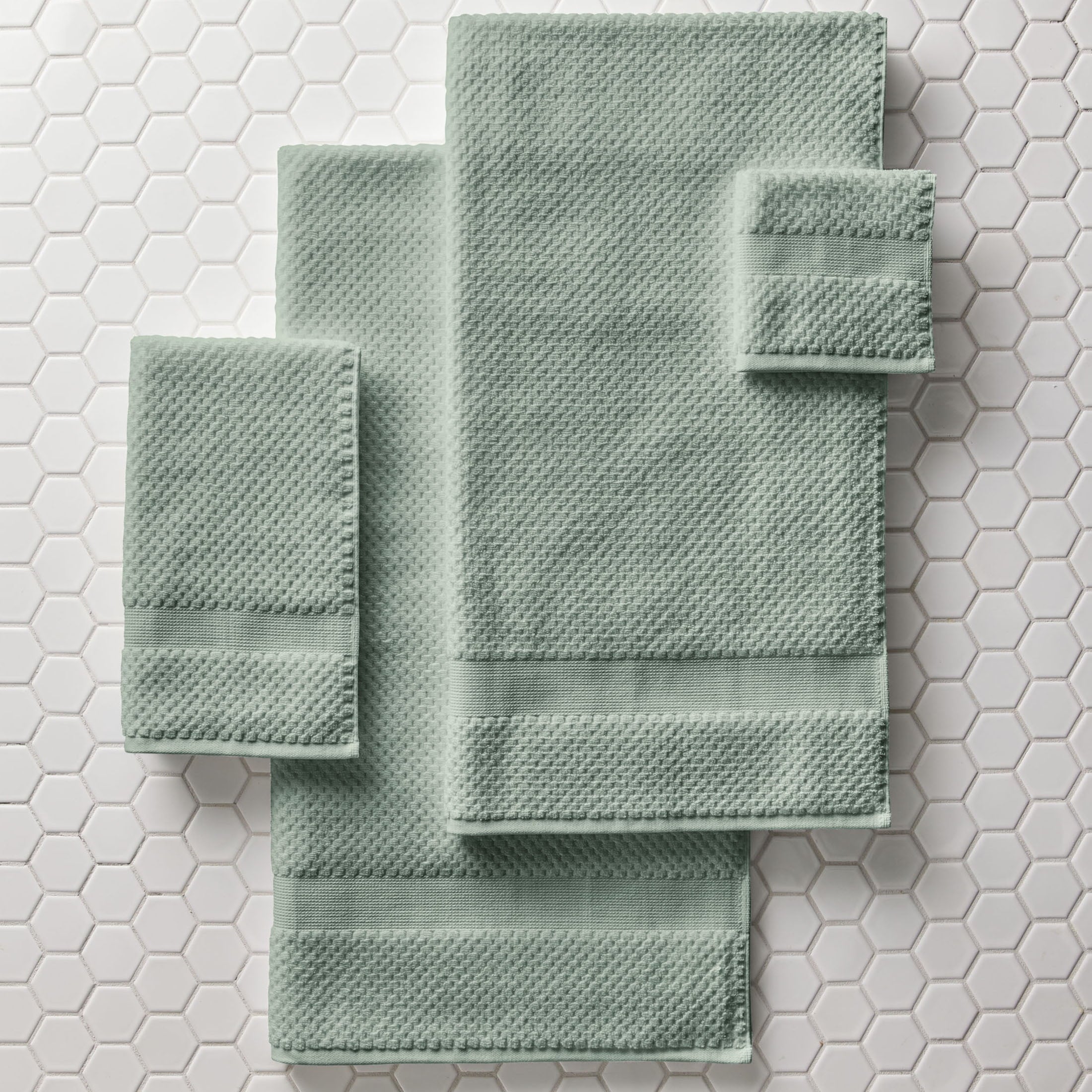 Better Homes & Gardens Signature Soft Cotton Popcorn Textured Bath Towel, Green River